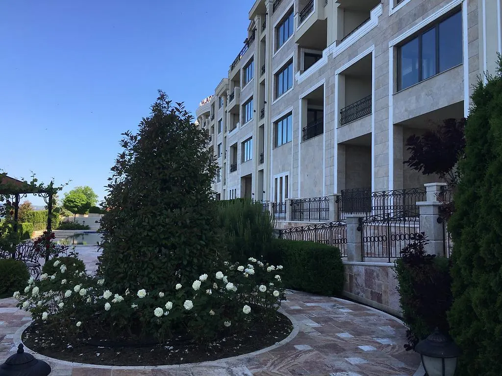 Pomorie Seafront Apartments
